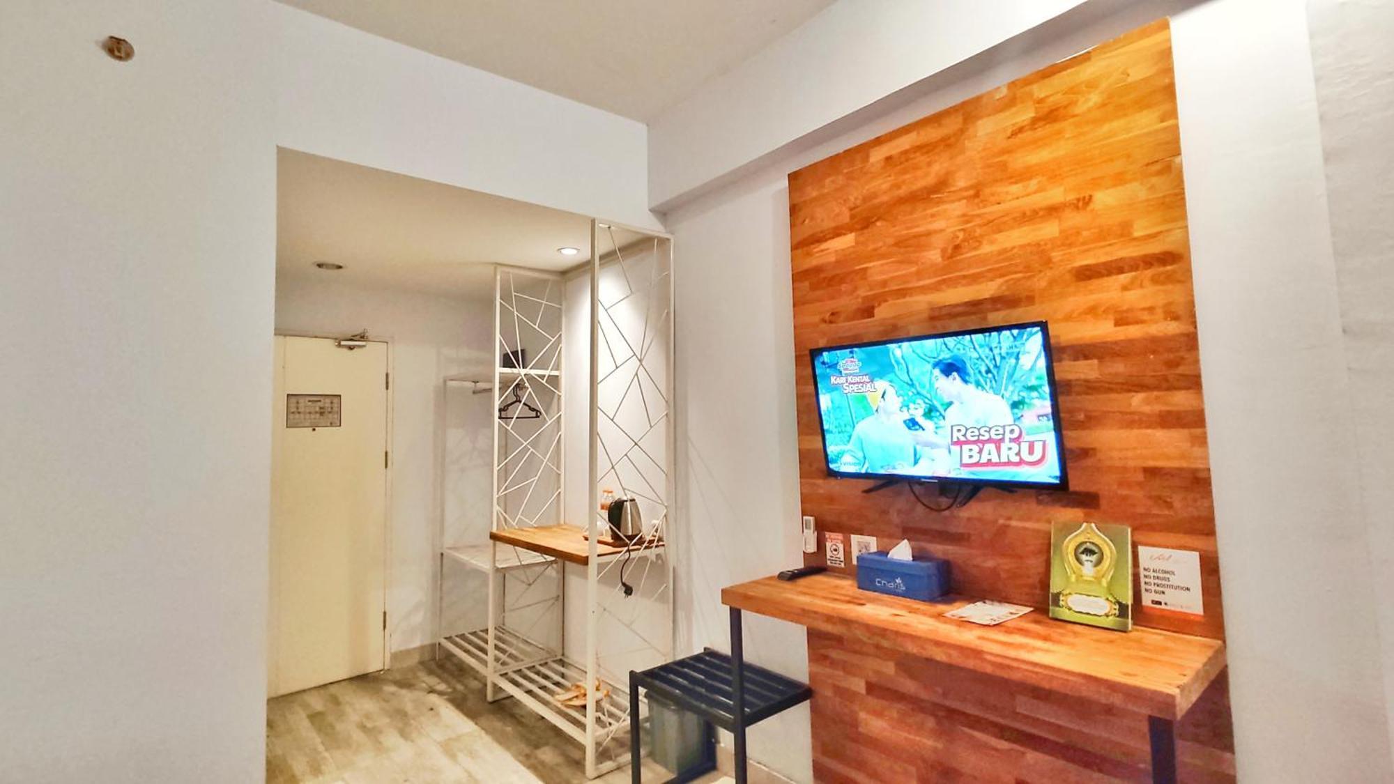 Votel Hotel Charis Tuban 투반 외부 사진